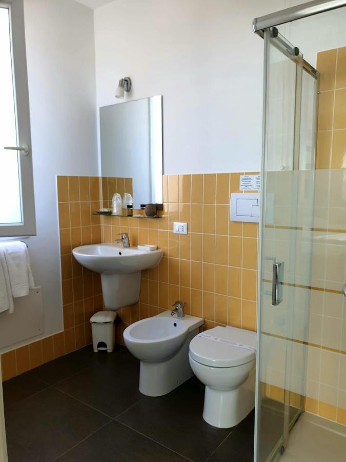 Hotel Grel Киарамонте Гулфи Екстериор снимка