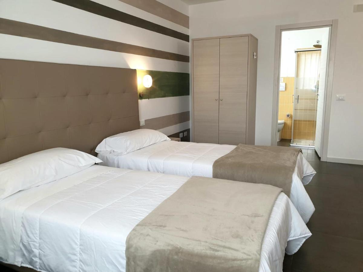 Hotel Grel Киарамонте Гулфи Екстериор снимка